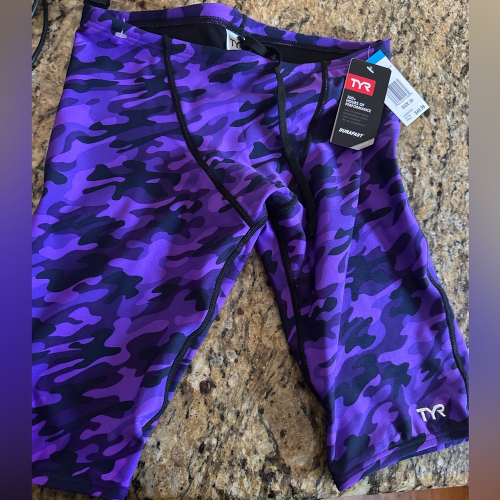 TYR Purple NEW Men’s size 30 Camo Jammer Swim Shorts